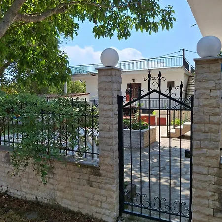 Prázdninový dům Asprovalta Beach Apartment *